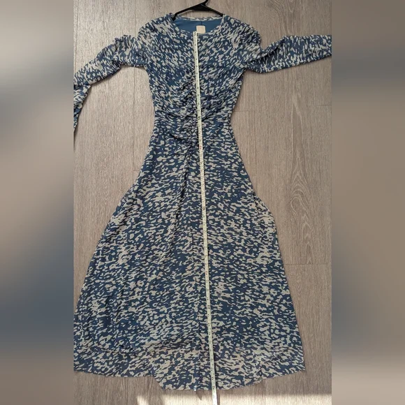 H&M Blue and Tan Patterned Long Sleeve Midi   Dress Size XS EUC! - Picture 7 of 7